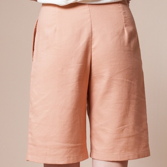 Jesse Kamm Trail Shorts - Picture 2 of 3